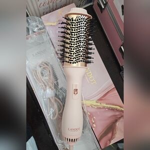 Hair Volumizer Brush Tool